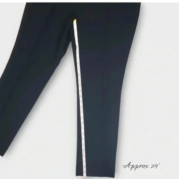 Karl Lagerfeld Paris I 10 - Picture 14 of 16